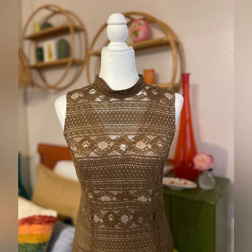 🫒🍸Enfocus Studio Olive Green Sheath Dress Mock Neck Midi - Picture 2 of 6